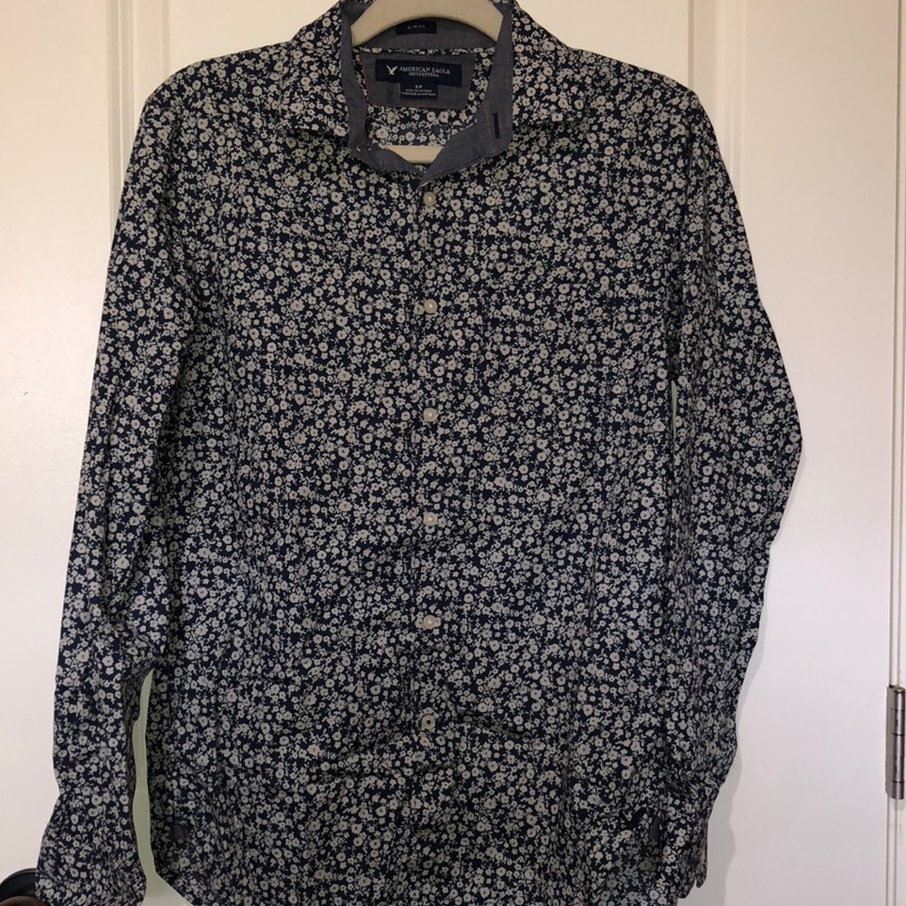 Aeo Slim Fit Button Down - image 1